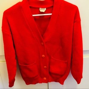 VINTAGE Button sweater in beautiful red